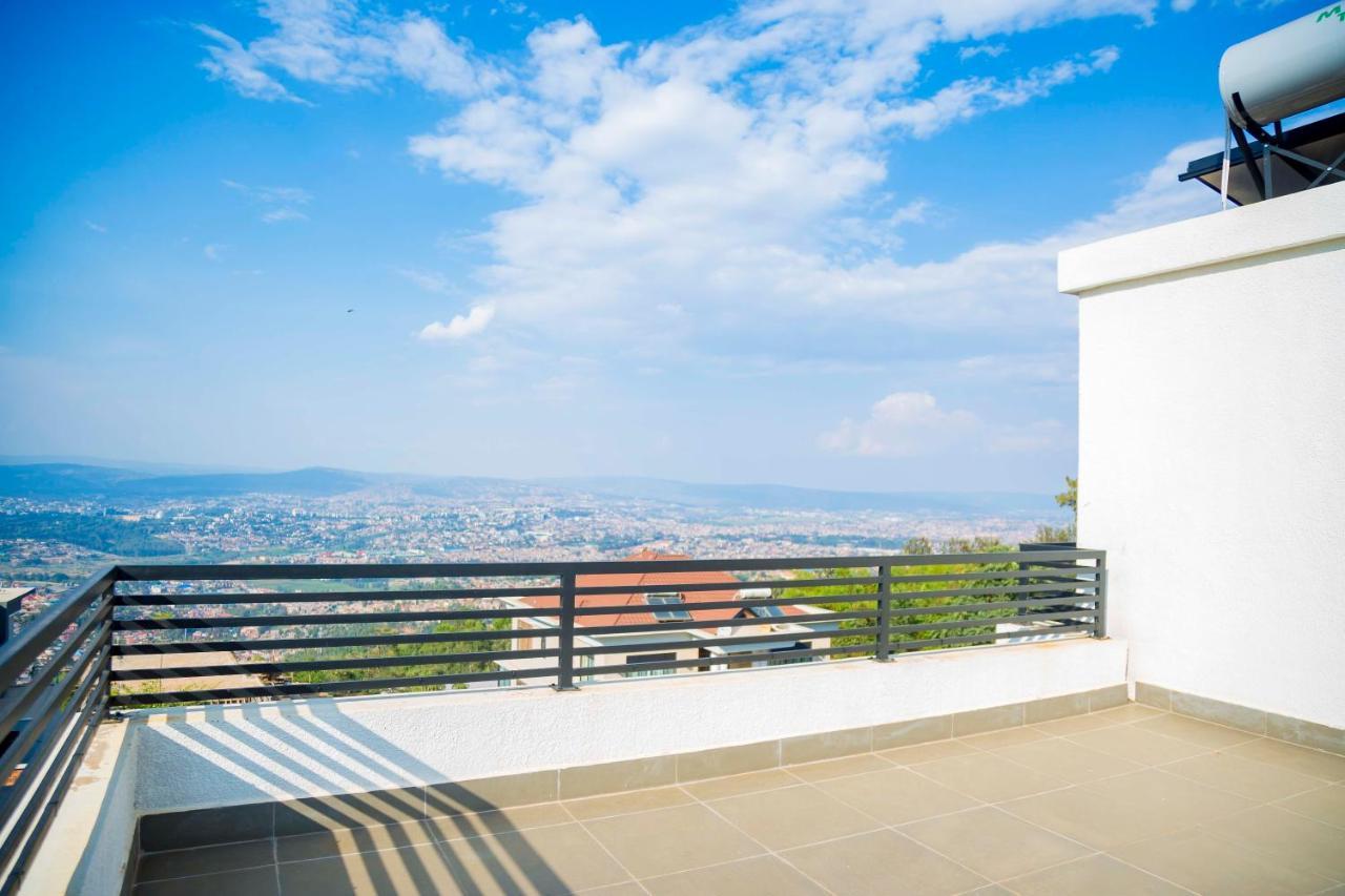 Zane Apartments In Rebero Heights Kigali Exterior photo