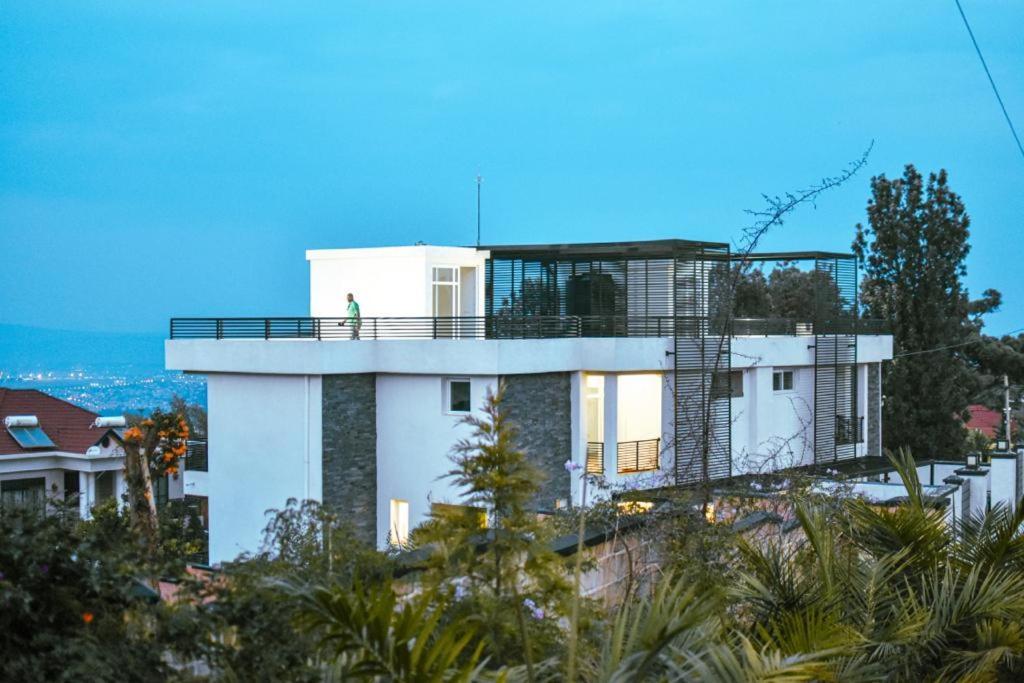 Zane Apartments In Rebero Heights Kigali Exterior photo